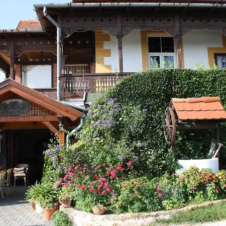 Balatoni Panoráma - Bacchus Badacsony *